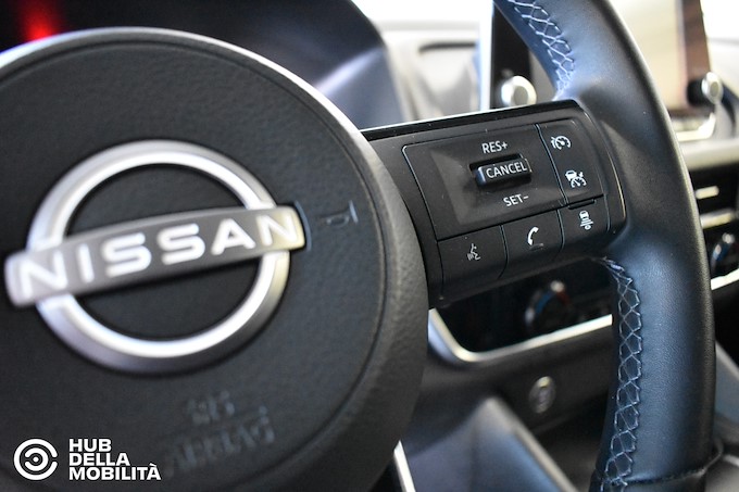 NISSAN Qashqai MHEV 140 CV Acenta